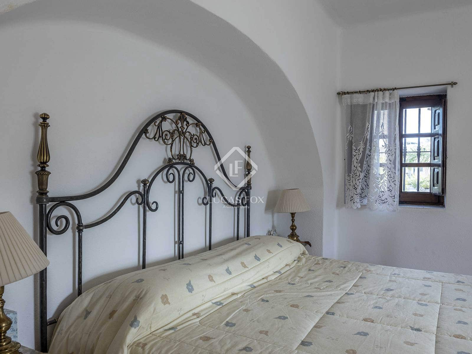 8 slaapkamer Villa te koop in San Antonio de Benageber met zwembad garage - € 1.480.000 (Ref: 9386297)