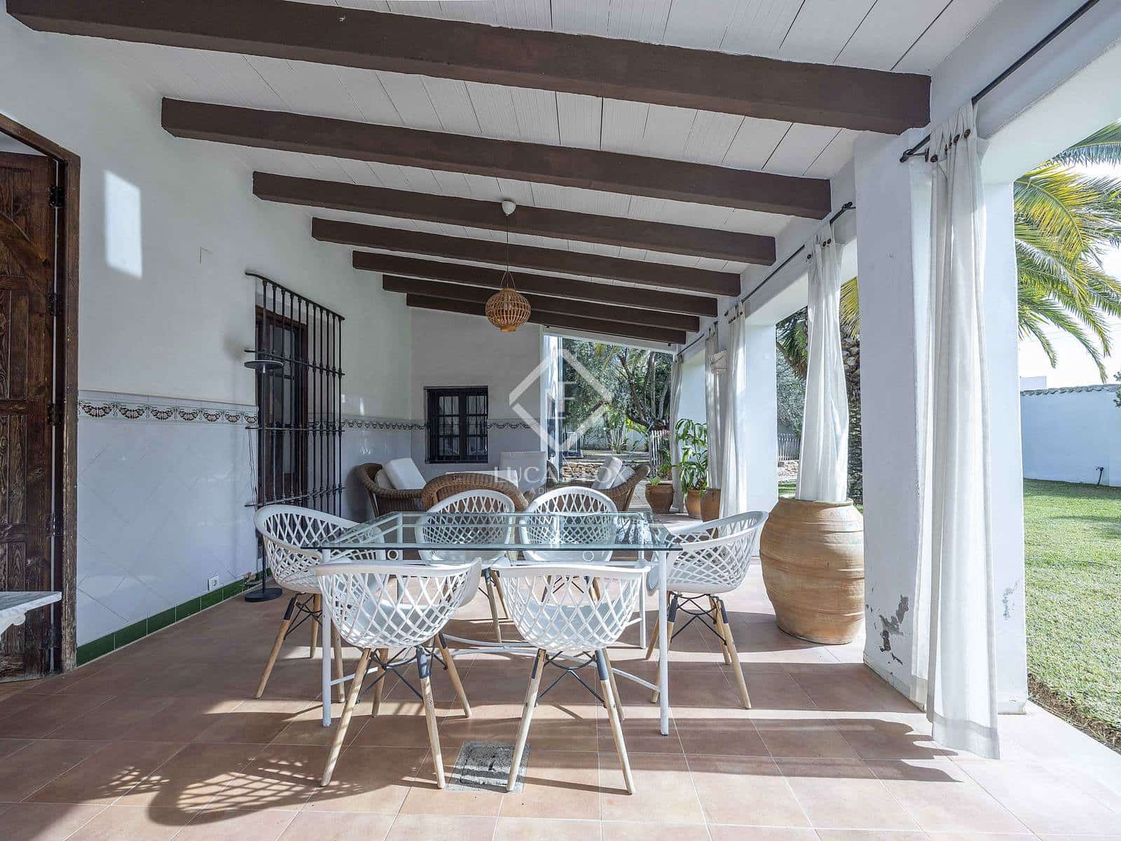 8 slaapkamer Villa te koop in San Antonio de Benageber met zwembad garage - € 1.480.000 (Ref: 9386297)