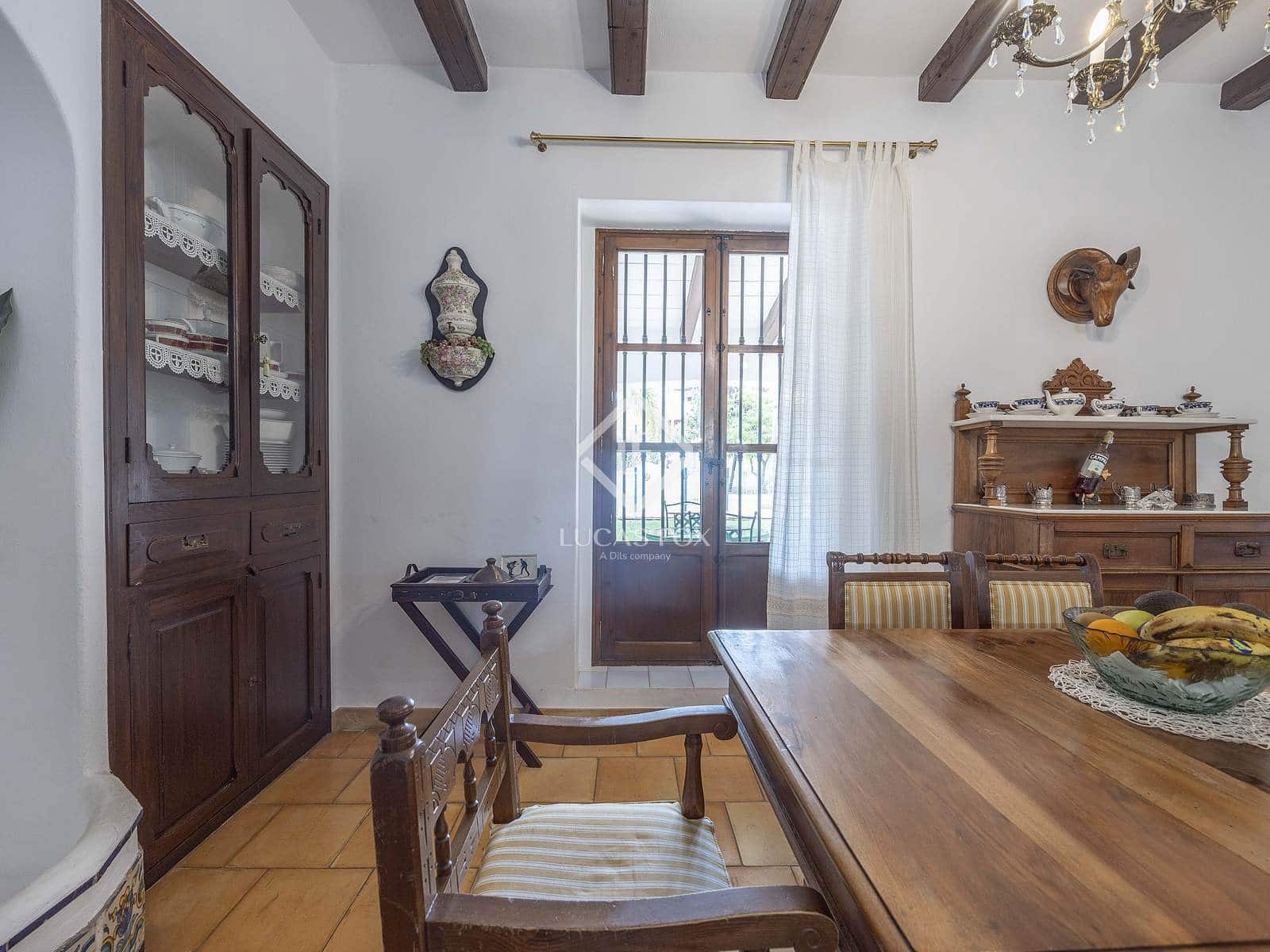 8 slaapkamer Villa te koop in San Antonio de Benageber met zwembad garage - € 1.480.000 (Ref: 9386297)