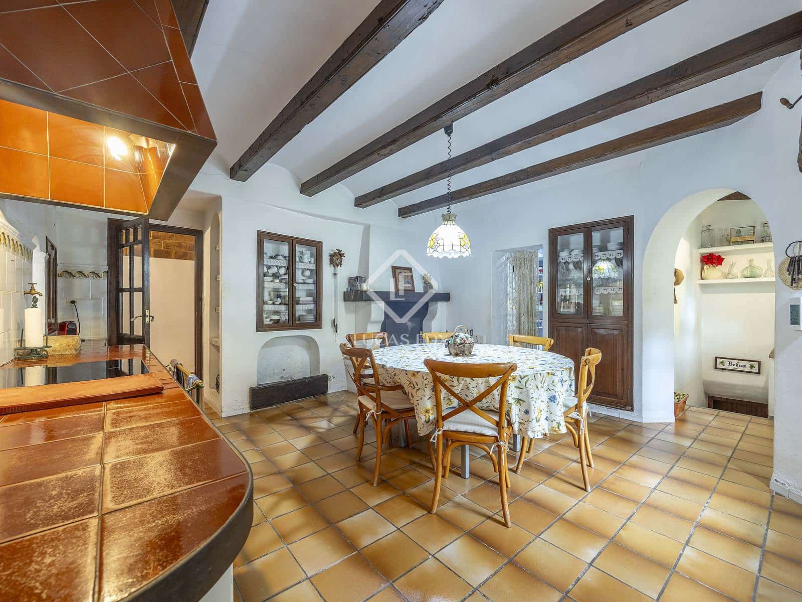 8 slaapkamer Villa te koop in San Antonio de Benageber met zwembad garage - € 1.480.000 (Ref: 9386297)