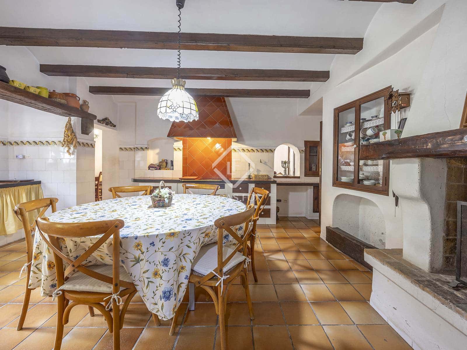 8 slaapkamer Villa te koop in San Antonio de Benageber met zwembad garage - € 1.480.000 (Ref: 9386297)