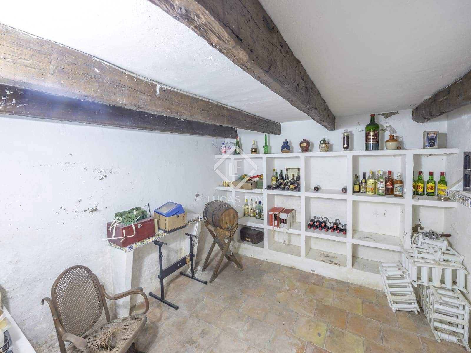 8 slaapkamer Villa te koop in San Antonio de Benageber met zwembad garage - € 1.480.000 (Ref: 9386297)