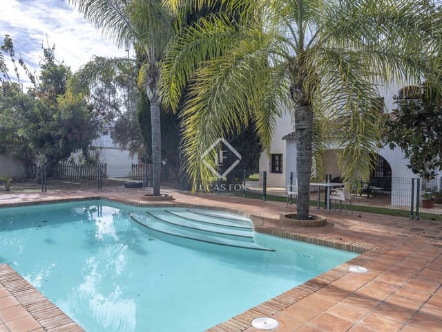 8 soverom Villa til salgs i San Antonio de Benagéber med svømmebasseng garasje - € 1 480 000 (Ref: 9386297)