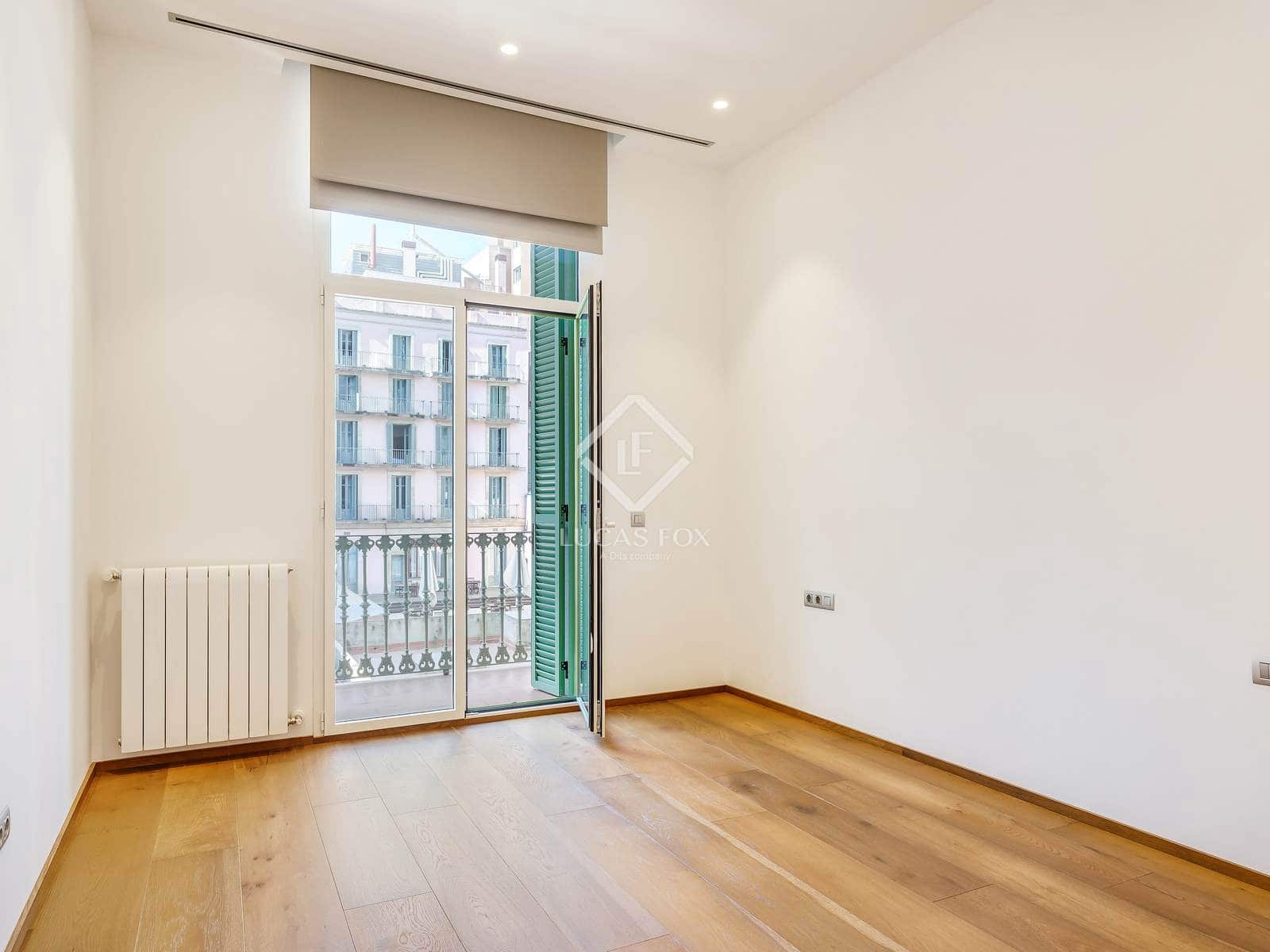 4 sovrum Lägenhet att hyra i Barcelona stad - 8 000 € (Ref: 9386298)