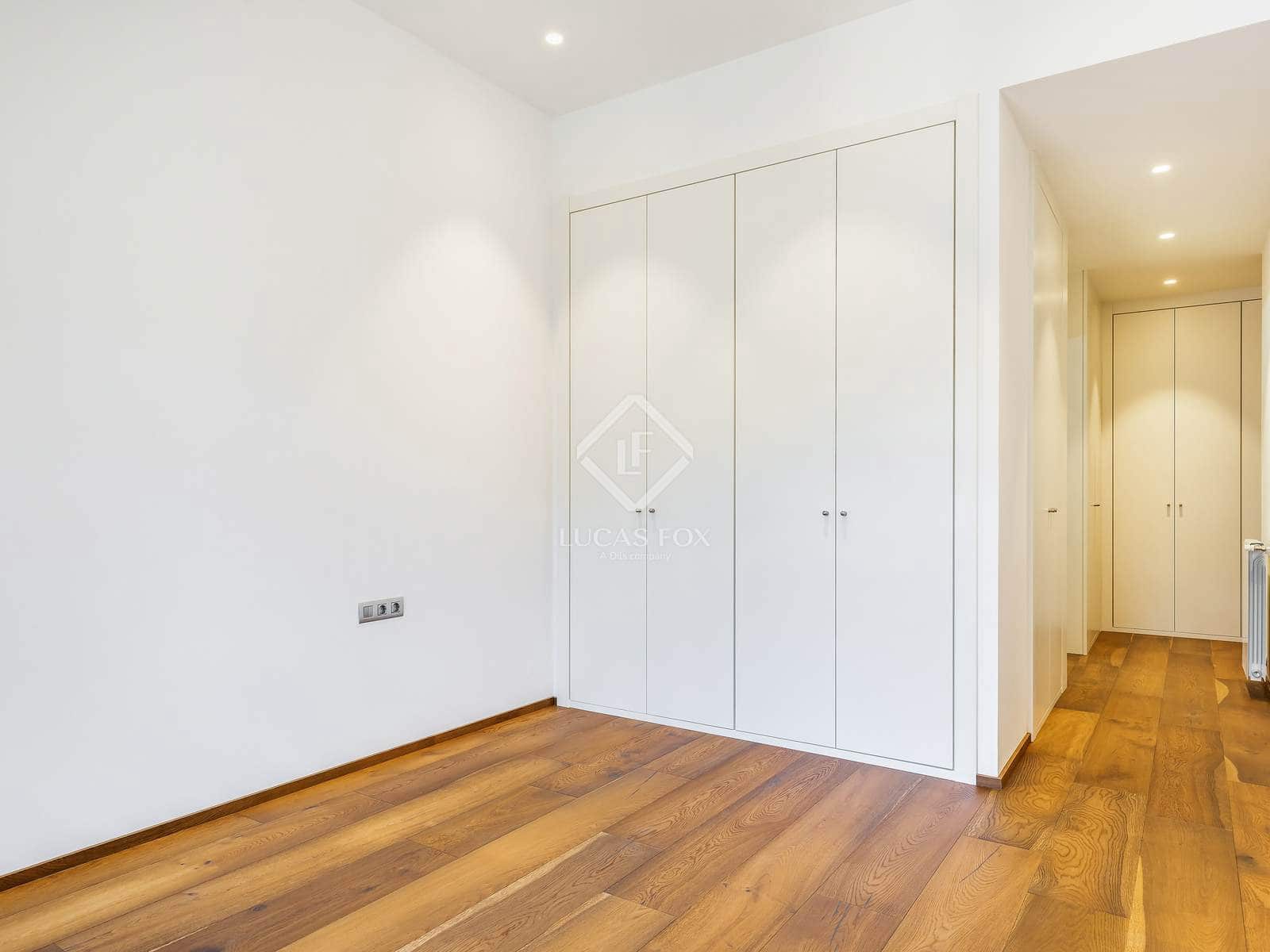 4 sovrum Lägenhet att hyra i Barcelona stad - 8 000 € (Ref: 9386298)