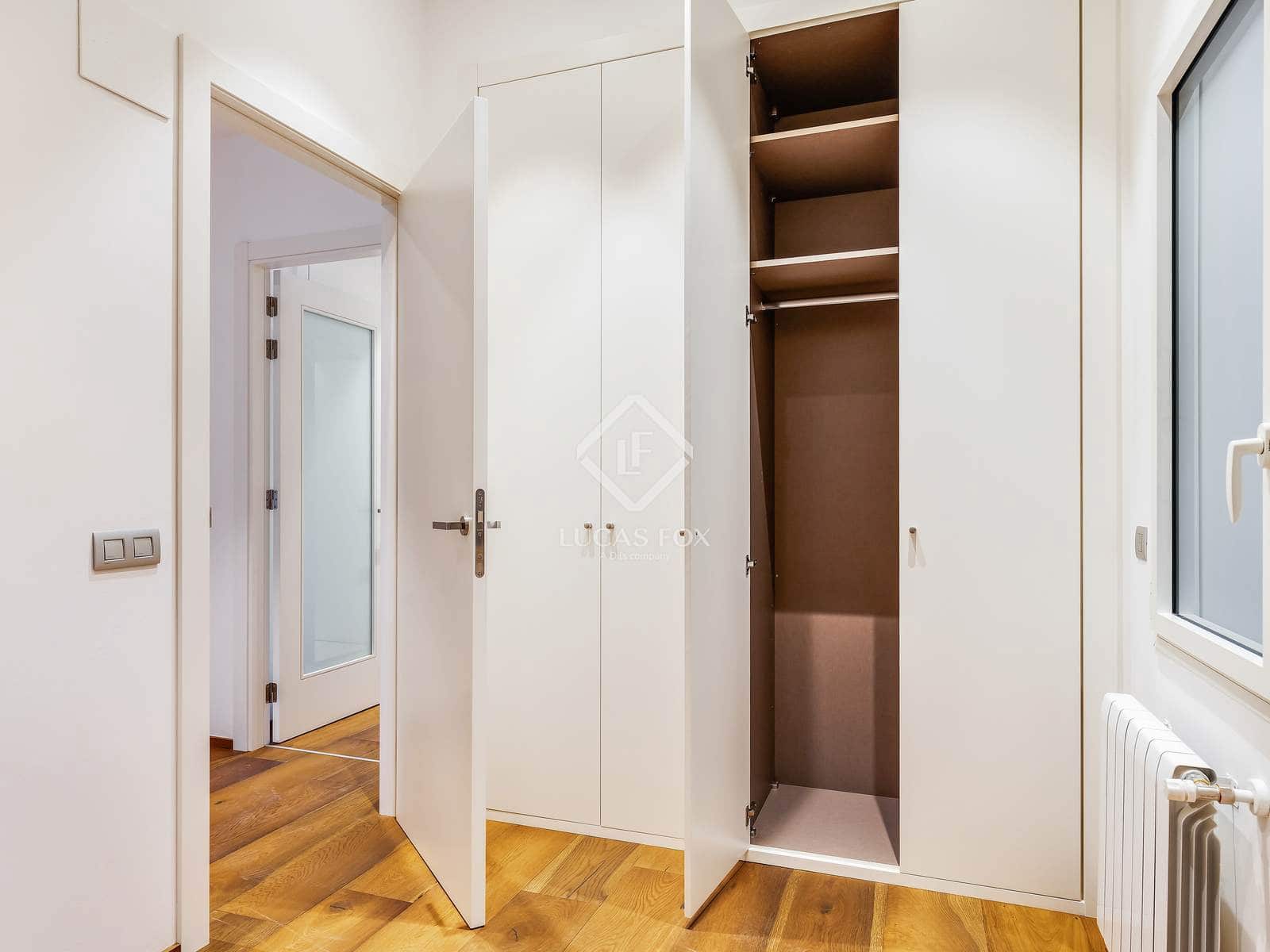 4 sovrum Lägenhet att hyra i Barcelona stad - 8 000 € (Ref: 9386298)