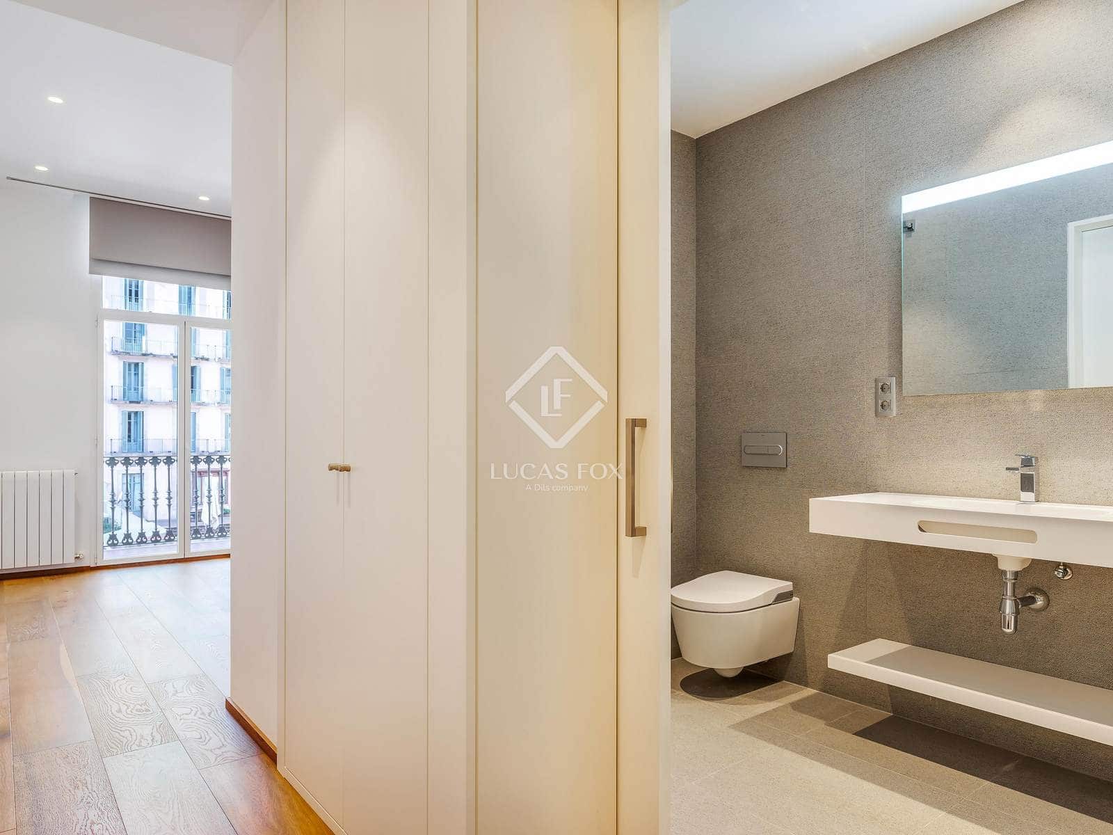 4 sovrum Lägenhet att hyra i Barcelona stad - 8 000 € (Ref: 9386298)