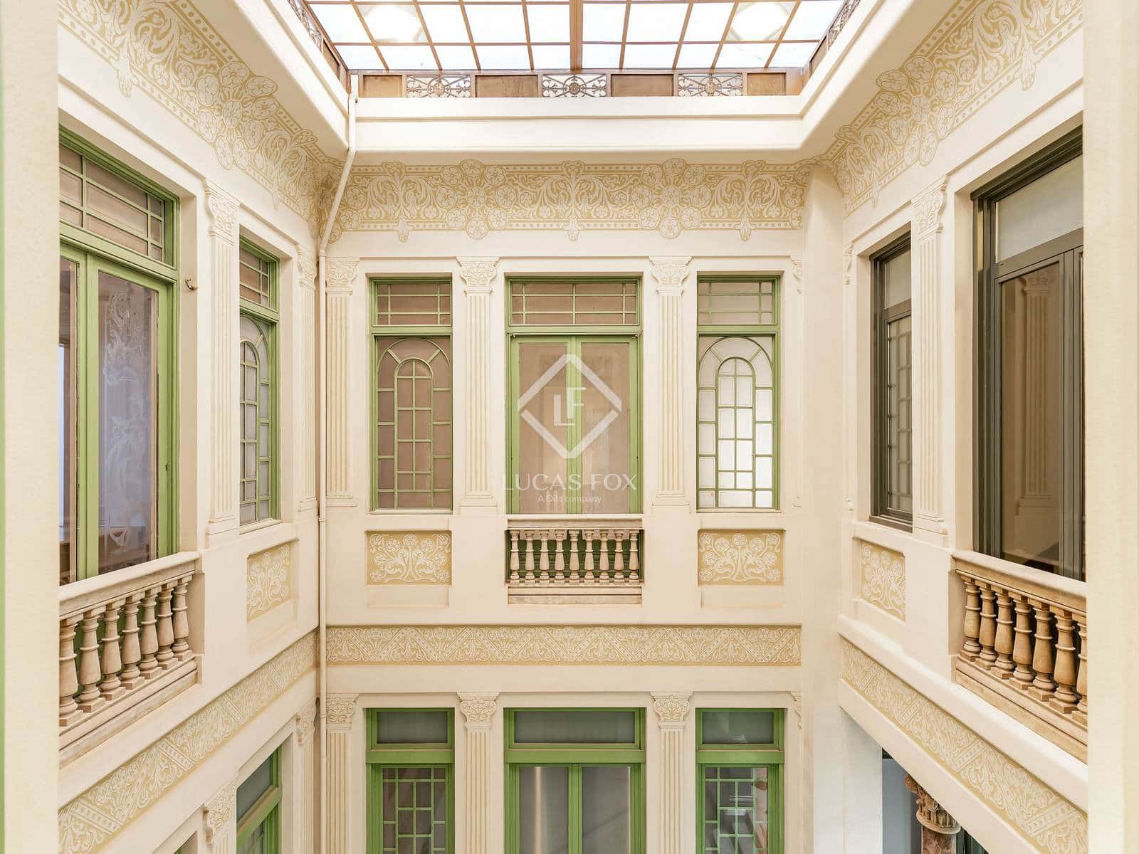 4 sovrum Lägenhet att hyra i Barcelona stad - 8 000 € (Ref: 9386298)