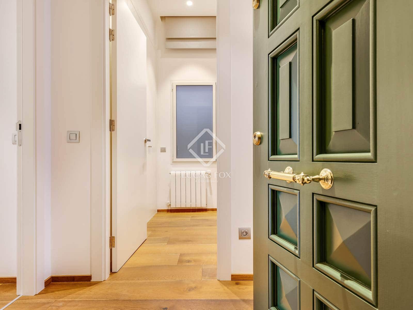 4 sovrum Lägenhet att hyra i Barcelona stad - 8 000 € (Ref: 9386298)