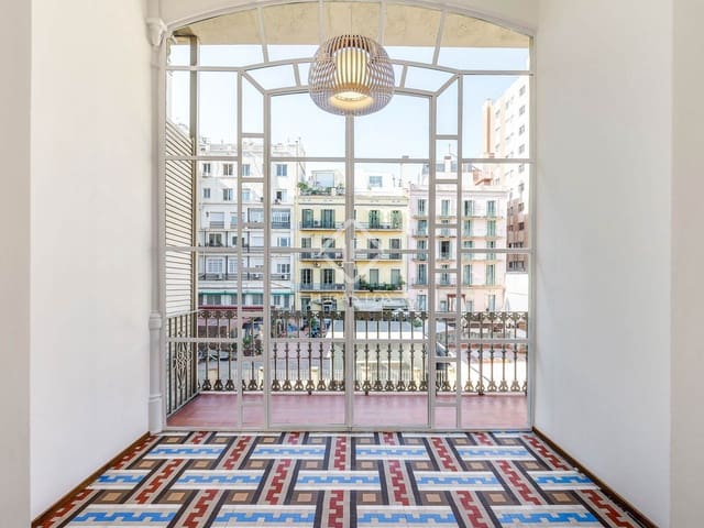 4 bedroom Apartment for rent in Barcelona city - € 8,000 (Ref: 9386298)