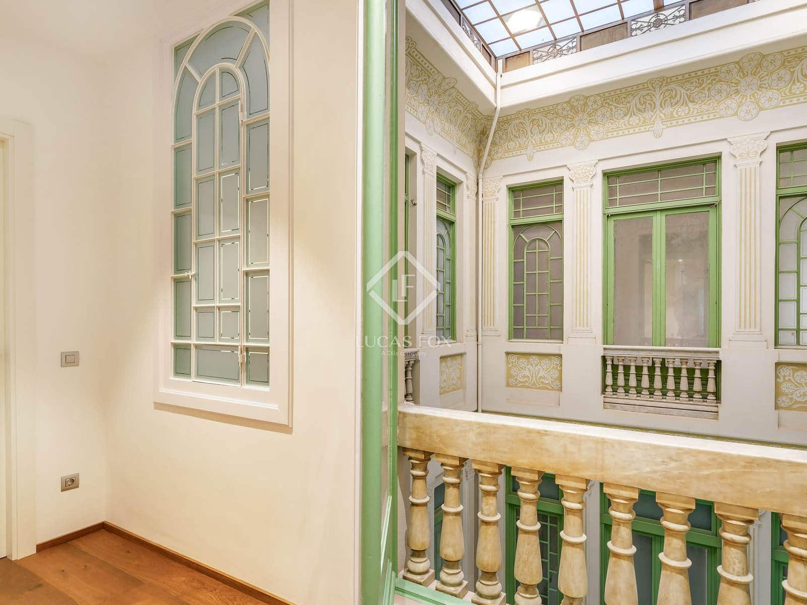 4 sovrum Lägenhet att hyra i Barcelona stad - 8 000 € (Ref: 9386298)