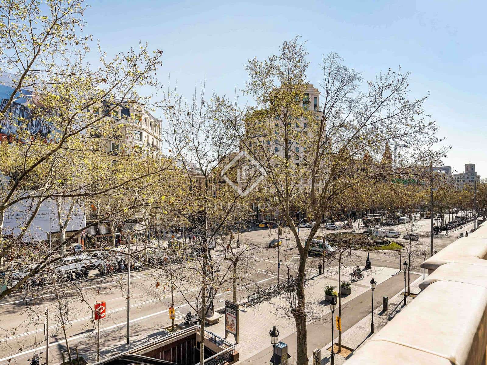 4 sovrum Lägenhet att hyra i Barcelona stad - 8 000 € (Ref: 9386298)