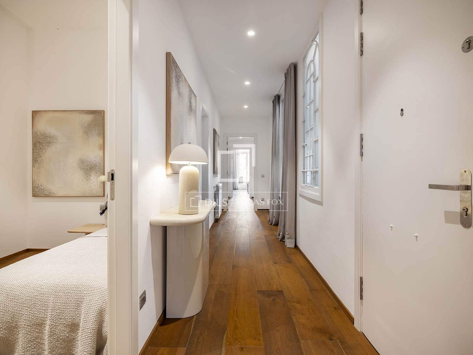 4 slaapkamer Appartement te huur in Barcelona stad - € 8.500 (Ref: 9386298)
