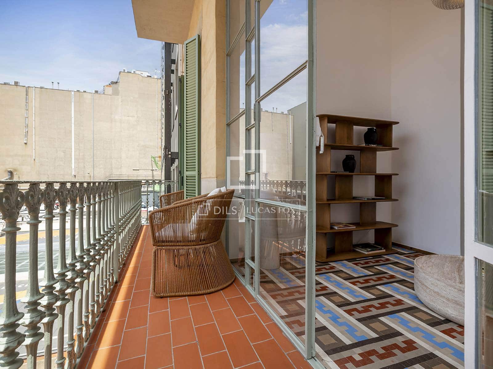 4 slaapkamer Appartement te huur in Barcelona stad - € 8.500 (Ref: 9386298)