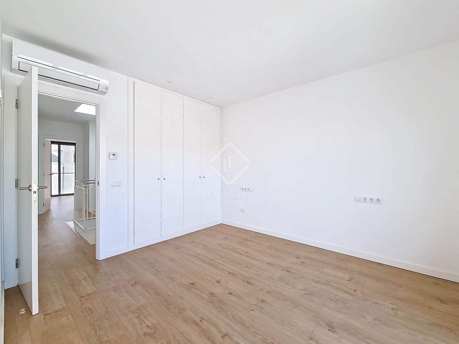 4 bedroom Villa for rent in Vilanova i la Geltru with garage - € 2,500 (Ref: 9386539)