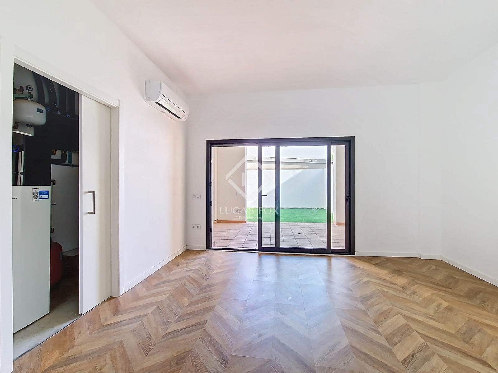 4 bedroom Villa for rent in Vilanova i la Geltru with garage - € 2,500 (Ref: 9386539)