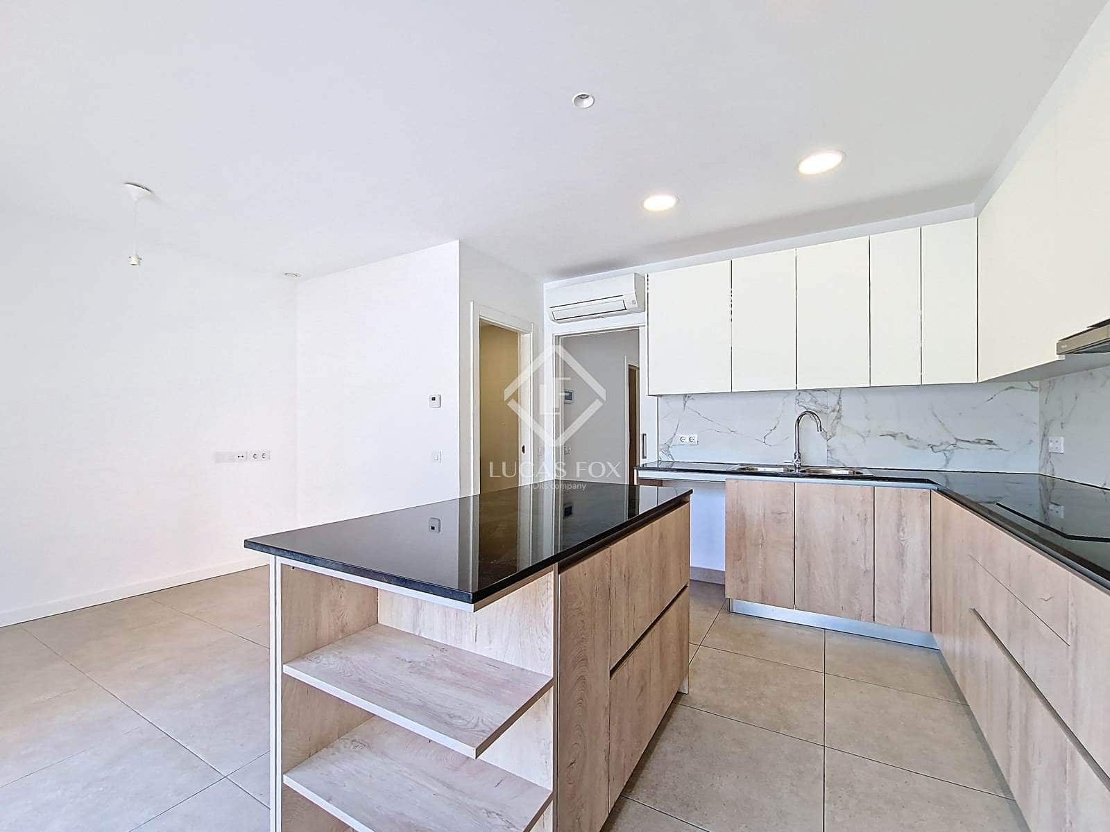 4 bedroom Villa for rent in Vilanova i la Geltru with garage - € 2,500 (Ref: 9386539)