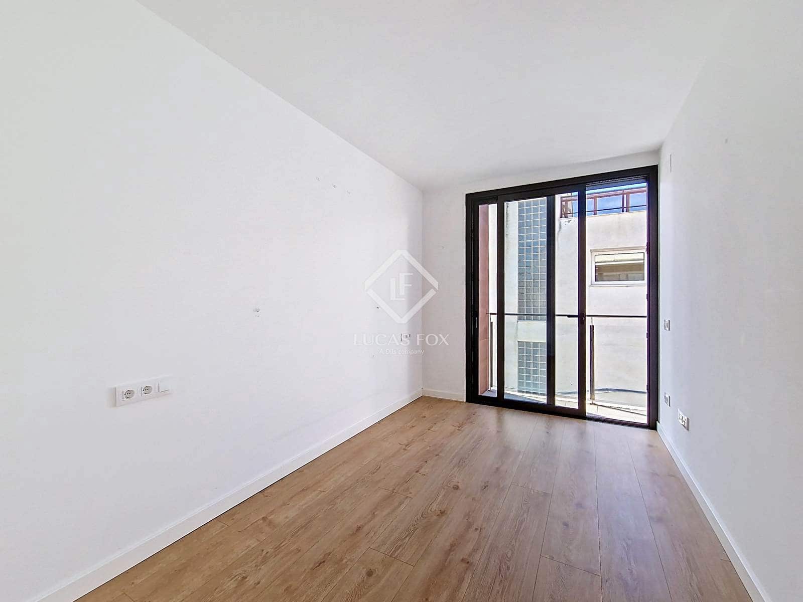 4 bedroom Villa for rent in Vilanova i la Geltru with garage - € 2,500 (Ref: 9386539)