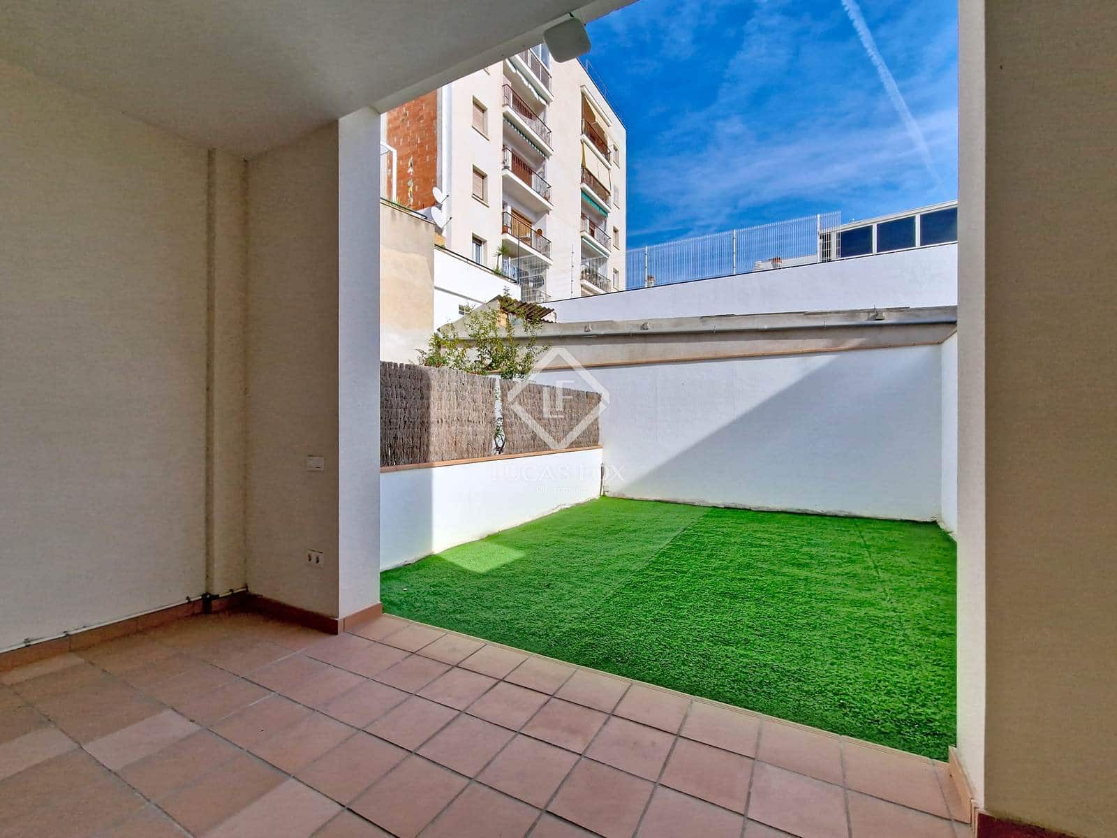 4 bedroom Villa for rent in Vilanova i la Geltru with garage - € 2,500 (Ref: 9386539)