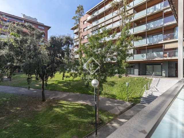 3 soveværelse Lejlighed til salg i Barcelona by med garage - € 1.390.000 (Ref: 9386701)