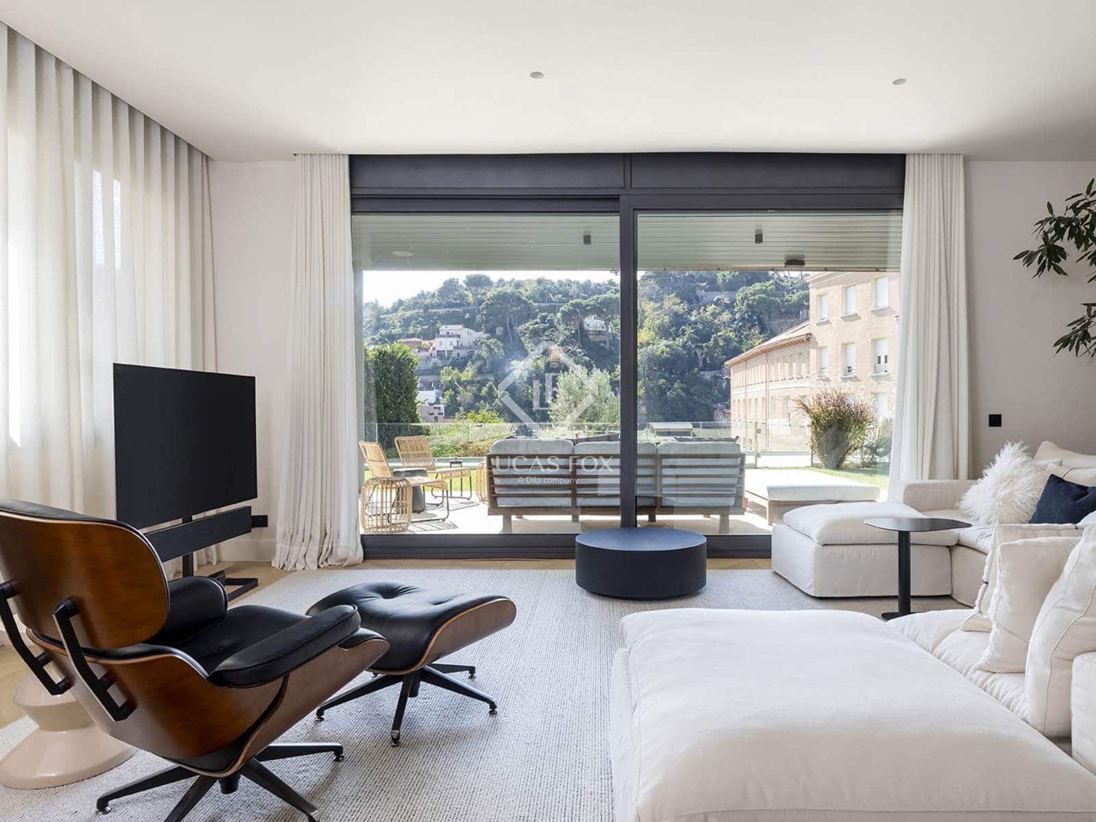 5 sypialnia Willa do wynajęcia w Miasto Barcelona z basenem garażem - 25 000 € (Ref: 9386702)