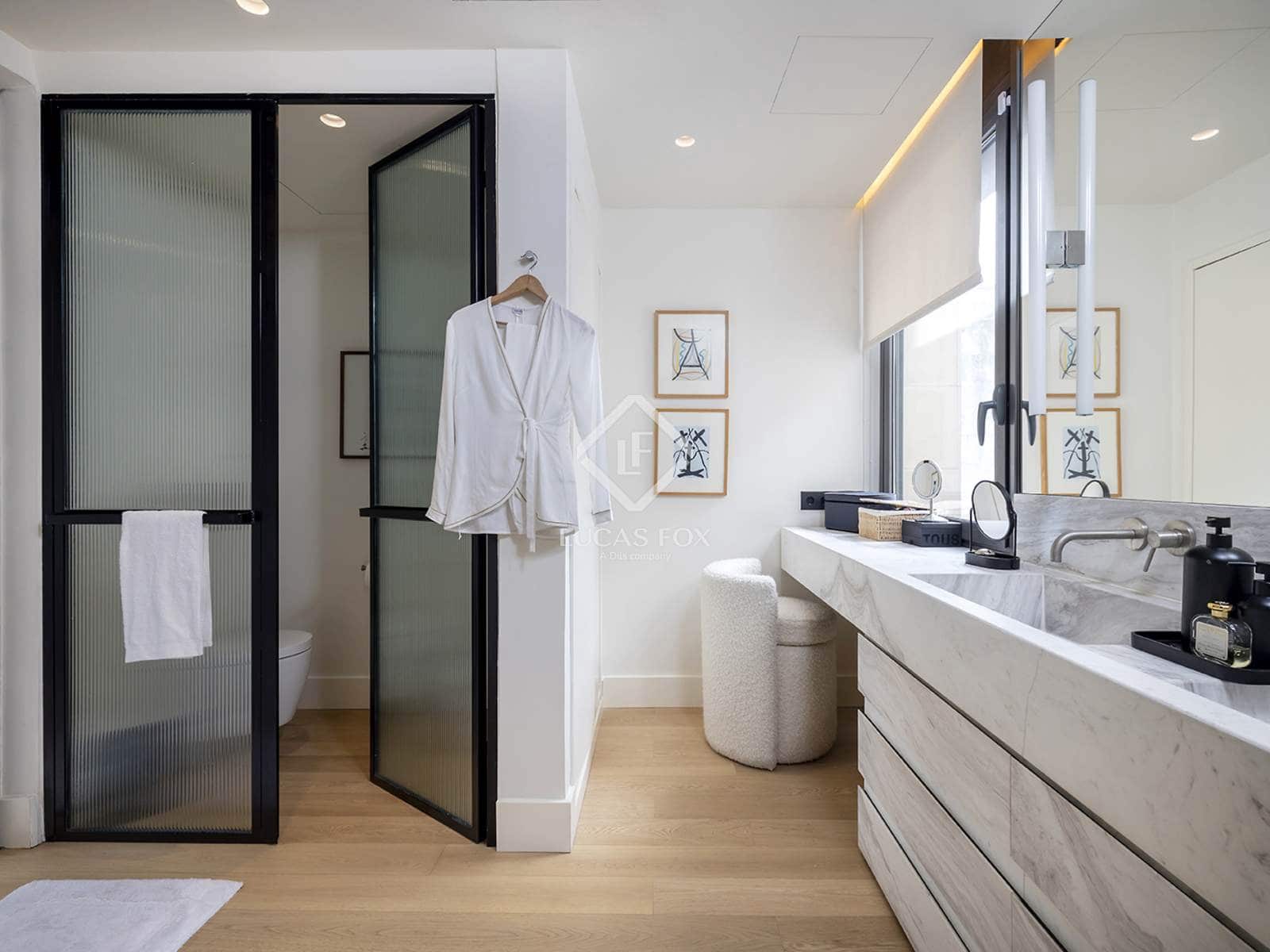 5 sypialnia Willa do wynajęcia w Miasto Barcelona z basenem garażem - 25 000 € (Ref: 9386702)