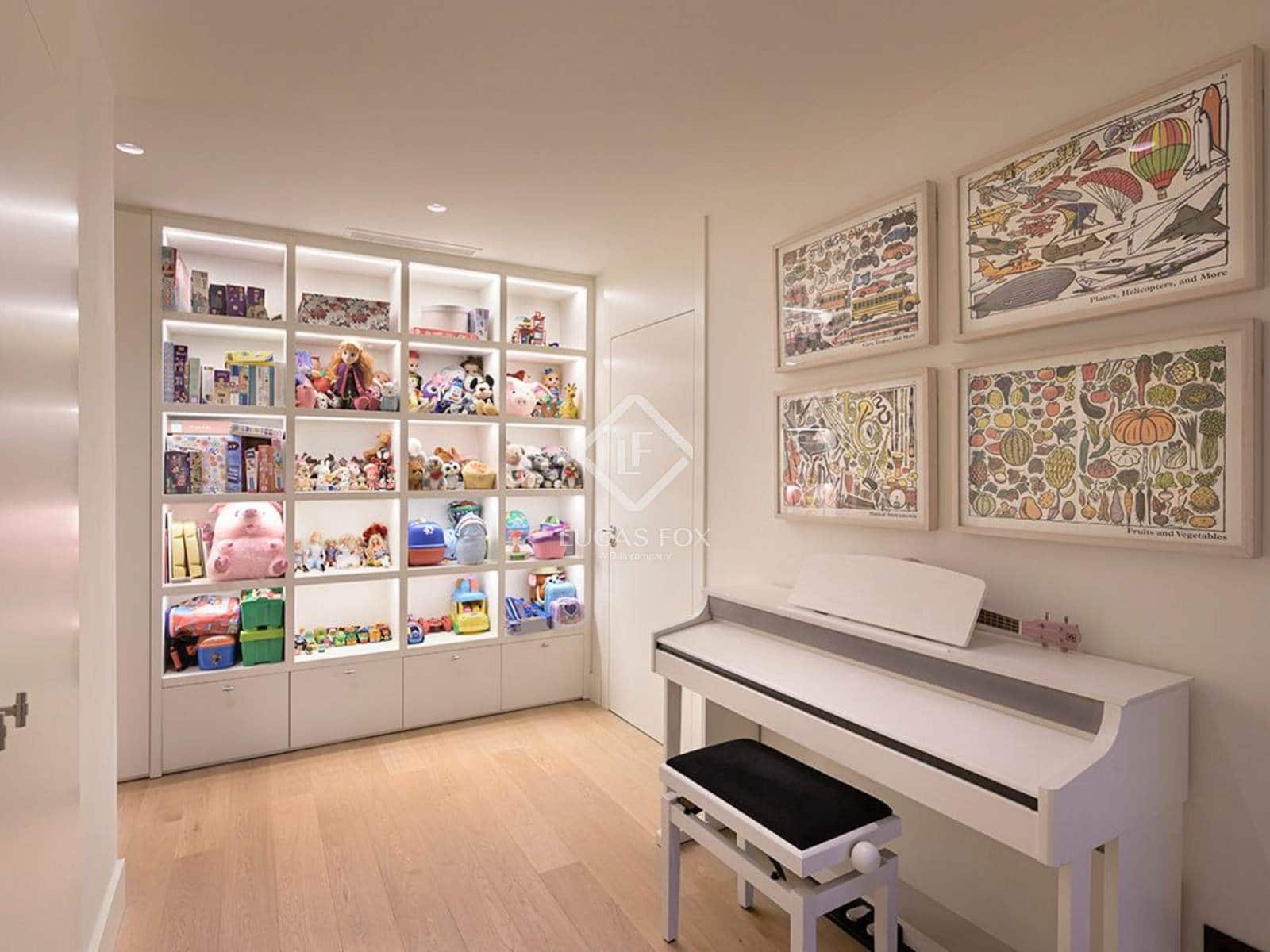 5 sypialnia Willa do wynajęcia w Miasto Barcelona z basenem garażem - 25 000 € (Ref: 9386702)