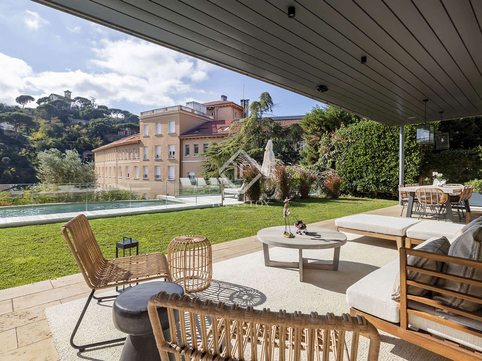 5 sypialnia Willa do wynajęcia w Miasto Barcelona z basenem garażem - 25 000 € (Ref: 9386702)