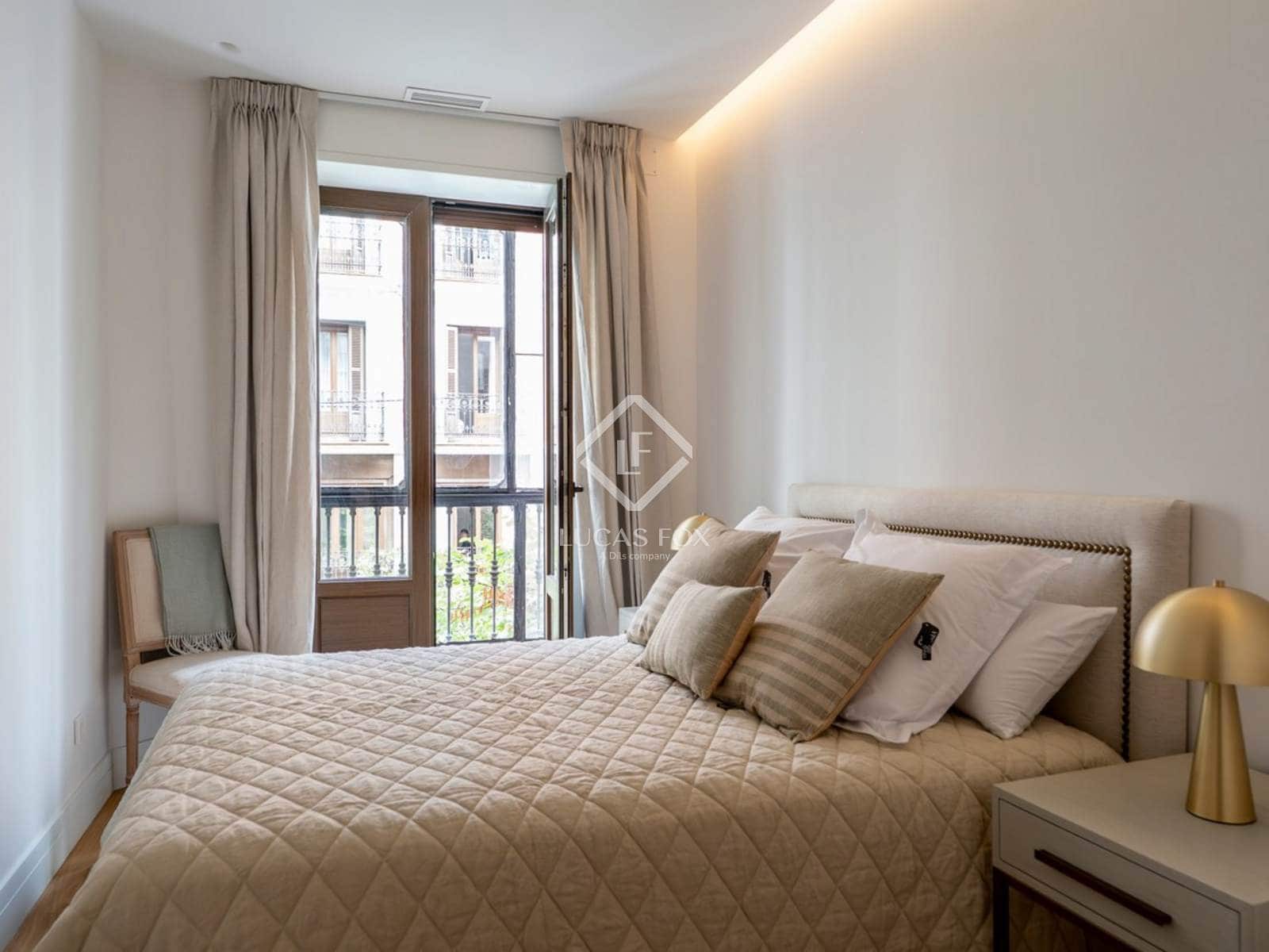 4 slaapkamer Appartement te koop in Madrid stad - € 1.790.000 (Ref: 9386703)