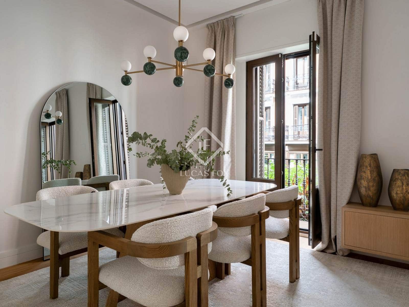 4 slaapkamer Appartement te koop in Madrid stad - € 1.790.000 (Ref: 9386703)