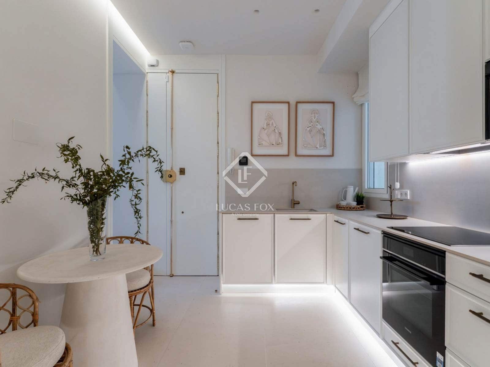 4 slaapkamer Appartement te koop in Madrid stad - € 1.790.000 (Ref: 9386703)