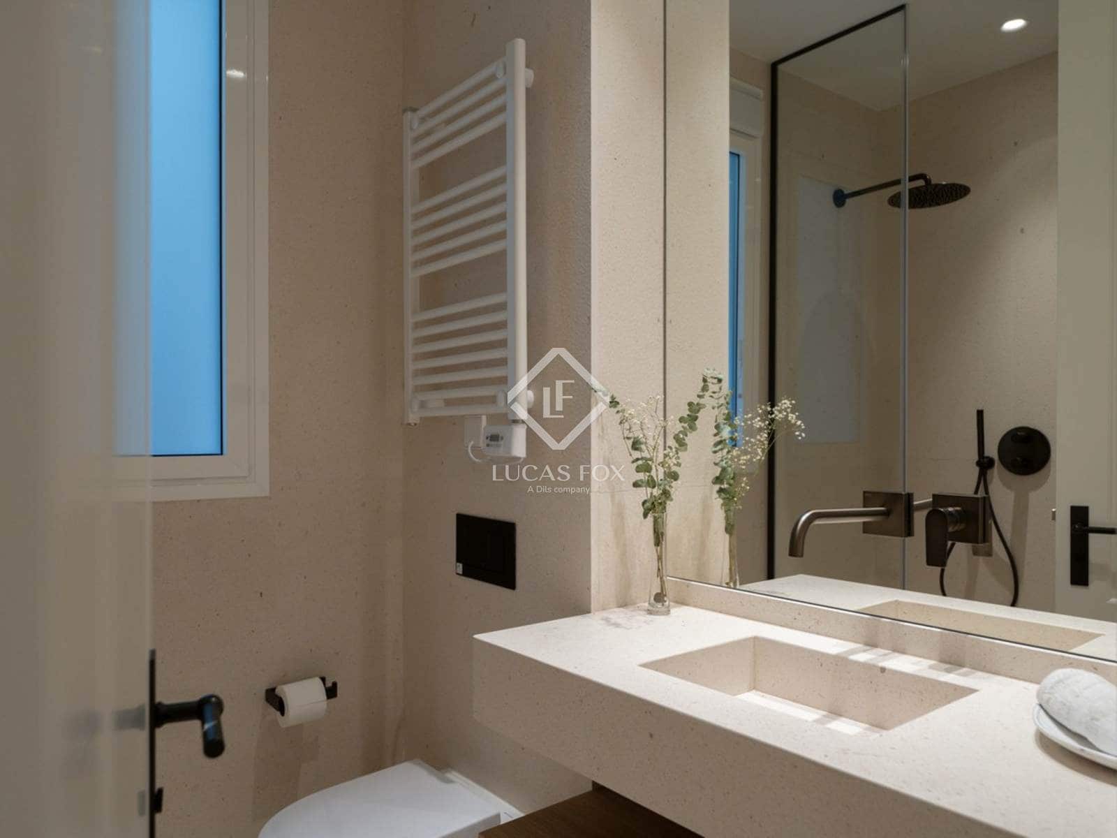 4 slaapkamer Appartement te koop in Madrid stad - € 1.790.000 (Ref: 9386703)