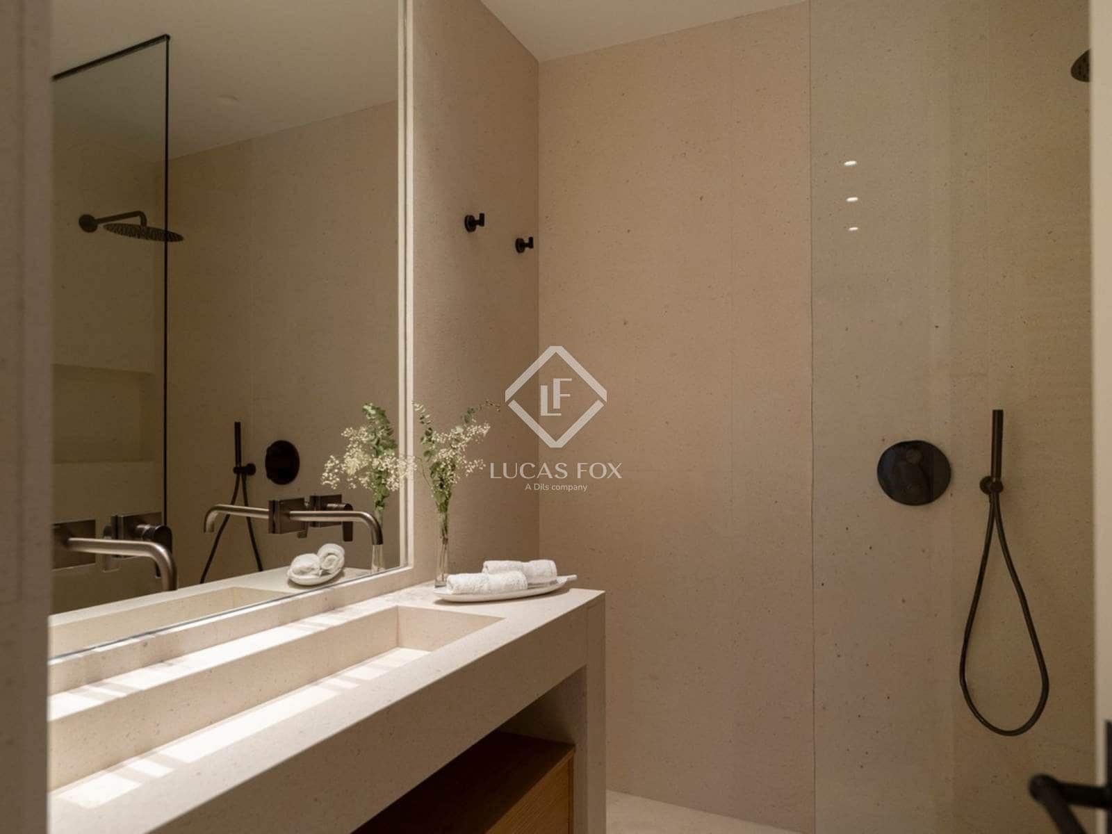 4 slaapkamer Appartement te koop in Madrid stad - € 1.790.000 (Ref: 9386703)