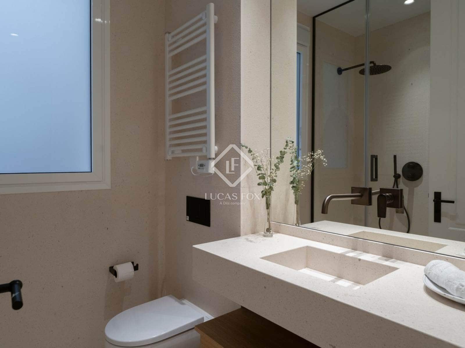 4 slaapkamer Appartement te koop in Madrid stad - € 1.790.000 (Ref: 9386703)