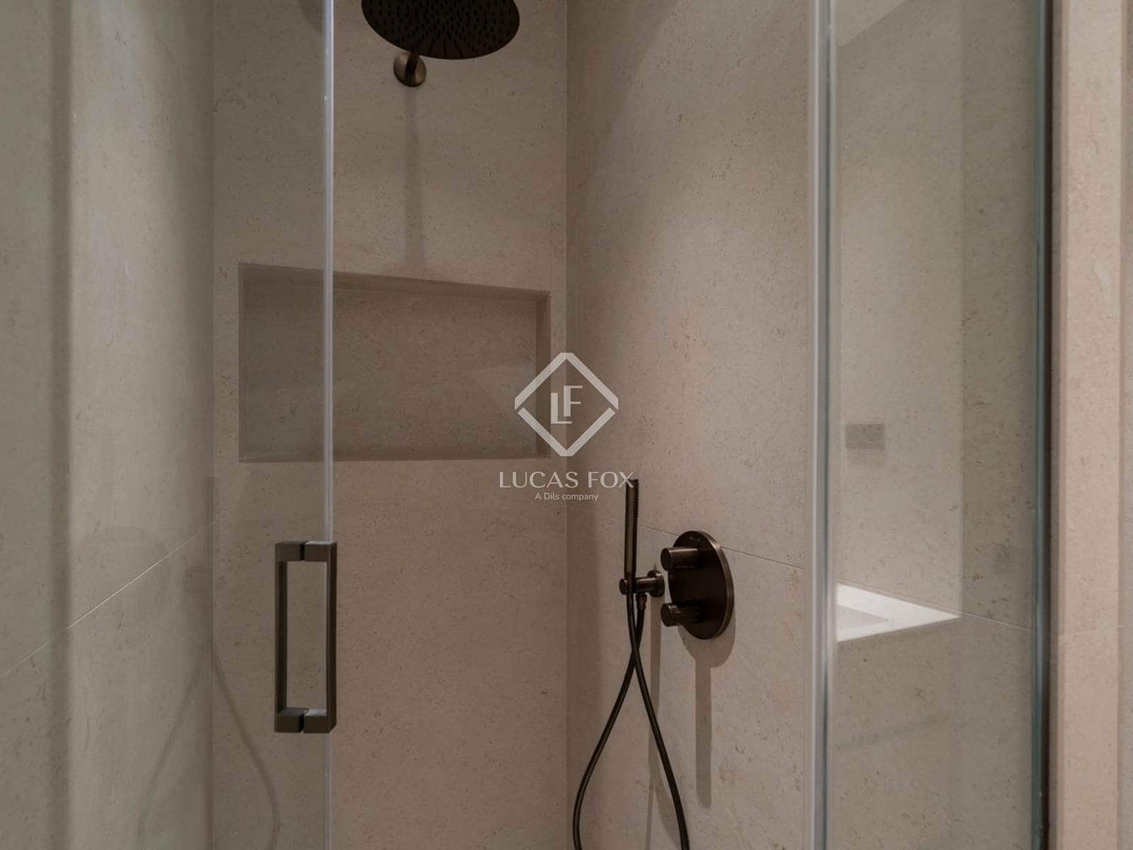 4 slaapkamer Appartement te koop in Madrid stad - € 1.790.000 (Ref: 9386703)