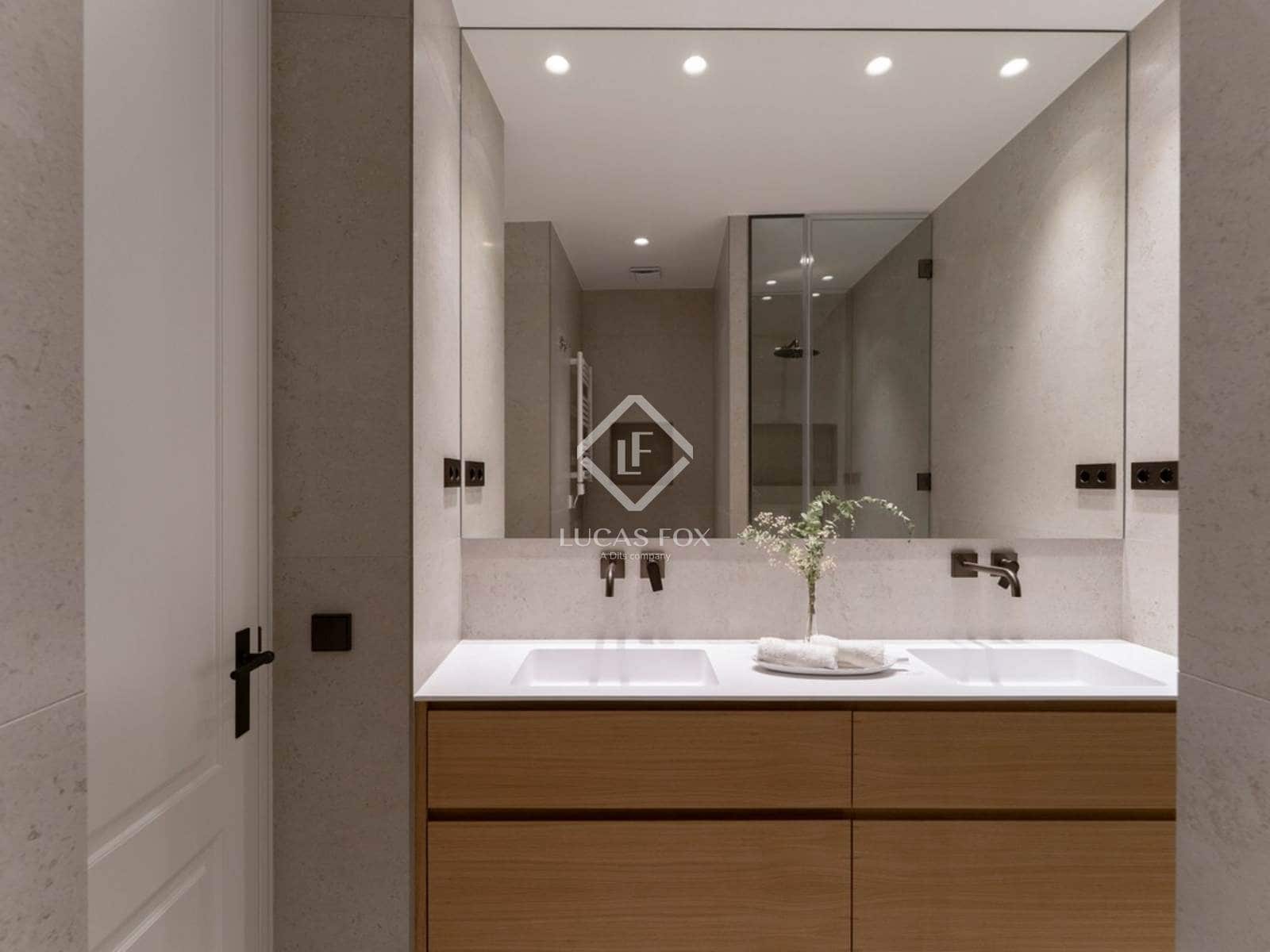 4 slaapkamer Appartement te koop in Madrid stad - € 1.790.000 (Ref: 9386703)