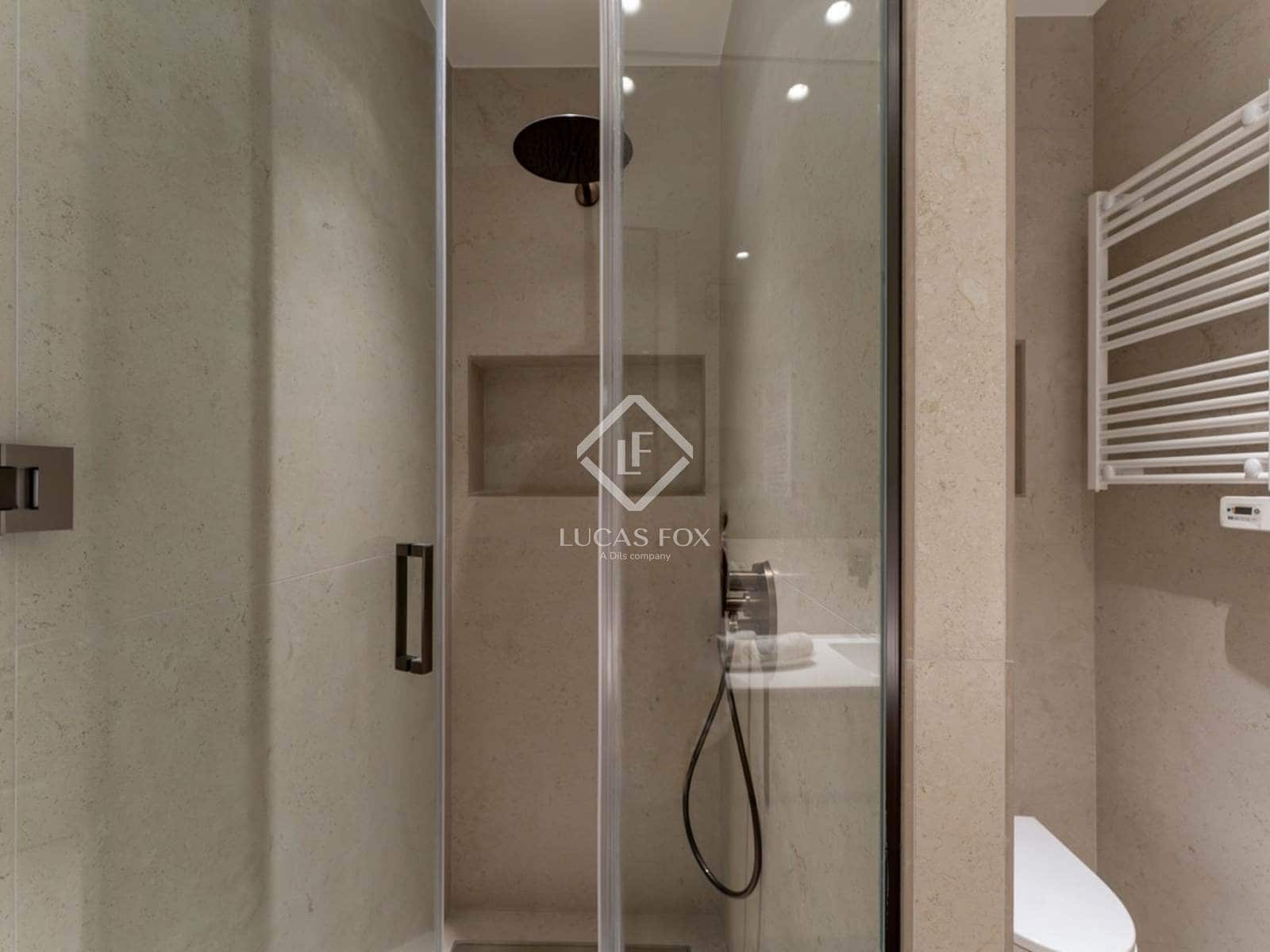 4 slaapkamer Appartement te koop in Madrid stad - € 1.790.000 (Ref: 9386703)