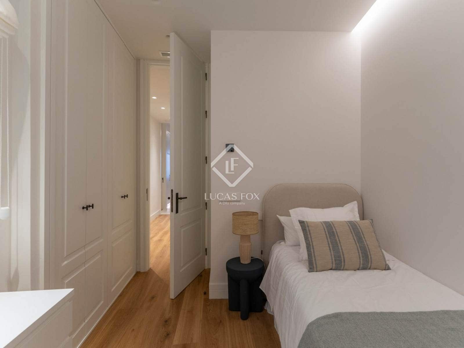 4 slaapkamer Appartement te koop in Madrid stad - € 1.790.000 (Ref: 9386703)