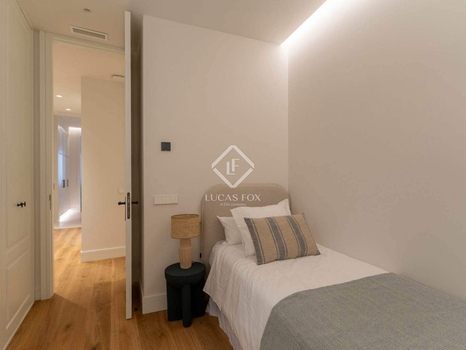 4 slaapkamer Appartement te koop in Madrid stad - € 1.790.000 (Ref: 9386703)