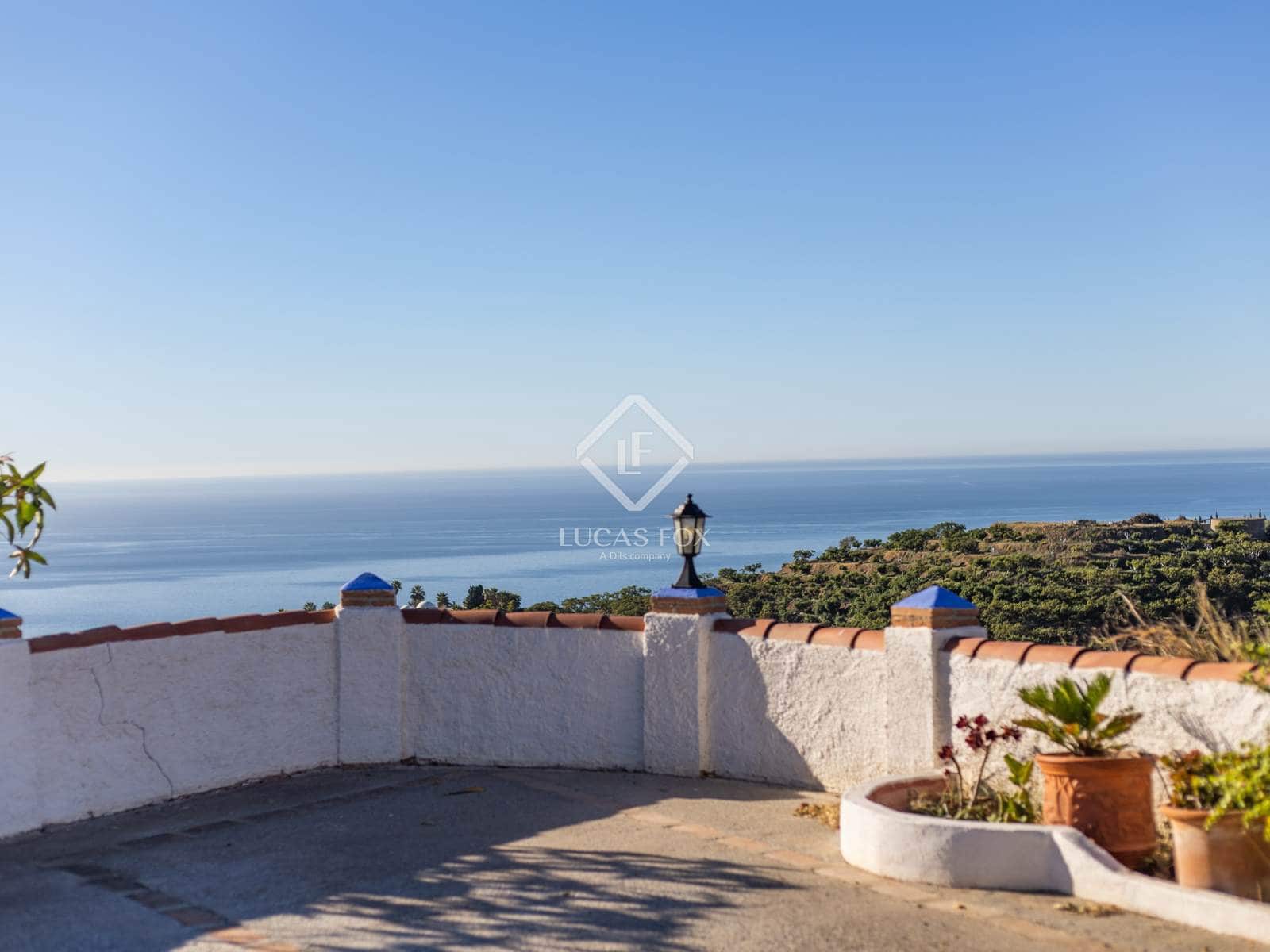 3 slaapkamer Finca/Landhuis te koop in Salobrena met zwembad garage - € 395.000 (Ref: 9386704)