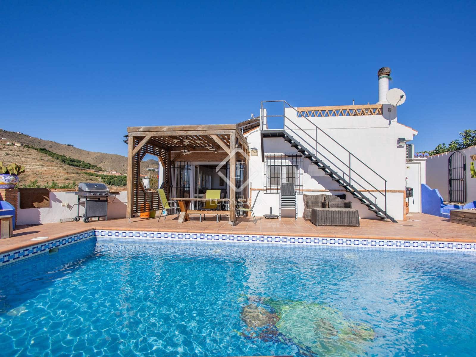 3 slaapkamer Finca/Landhuis te koop in Salobrena met zwembad garage - € 395.000 (Ref: 9386704)