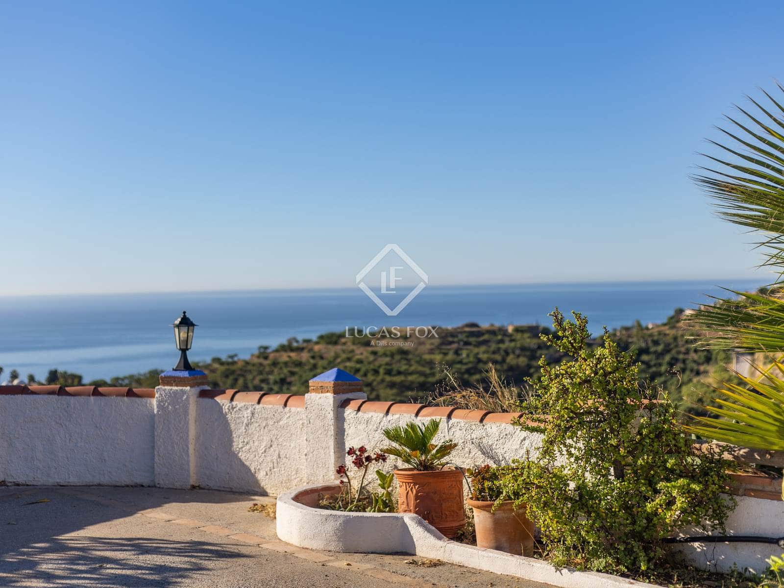 3 slaapkamer Finca/Landhuis te koop in Salobrena met zwembad garage - € 395.000 (Ref: 9386704)