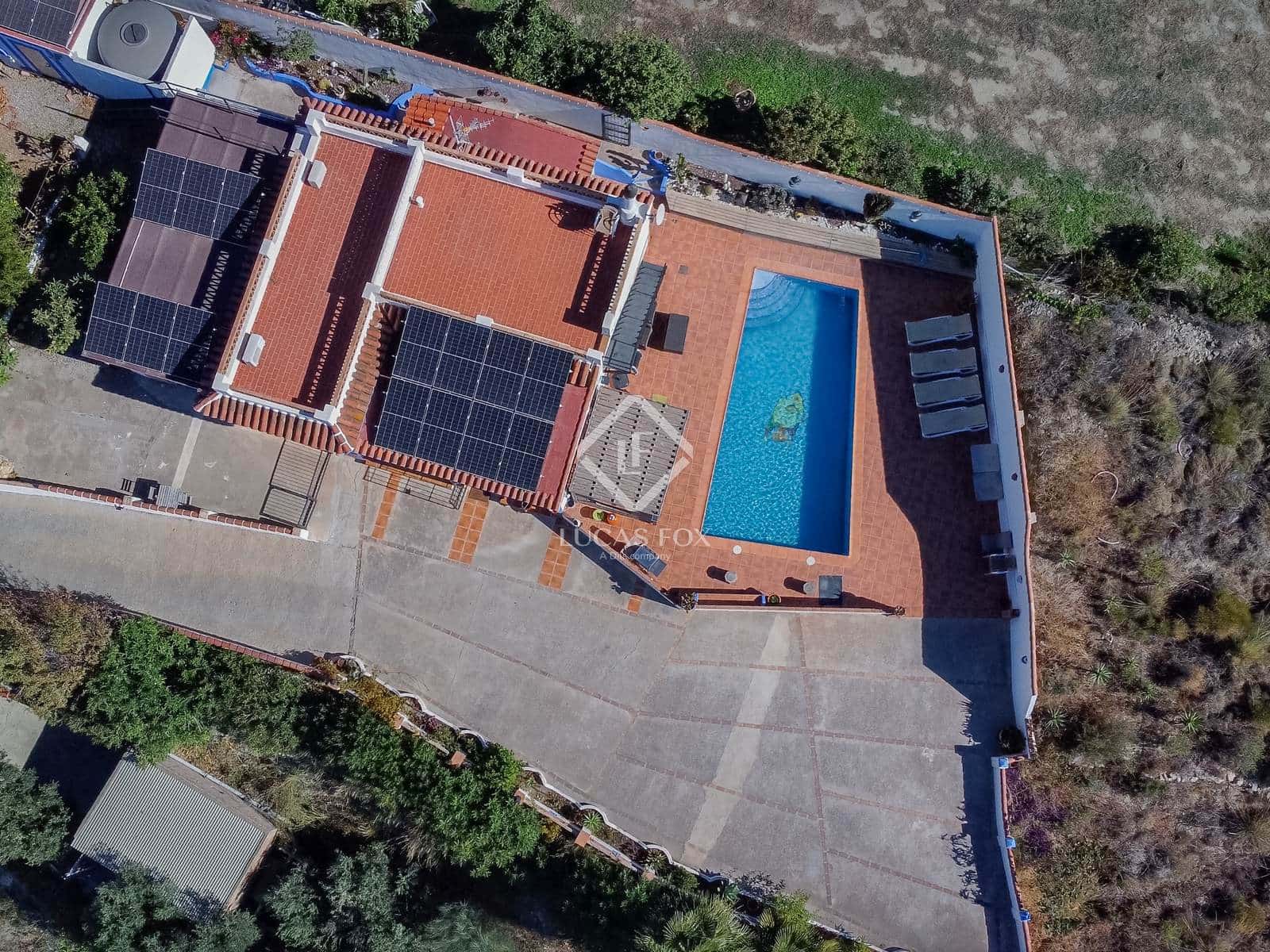 3 slaapkamer Finca/Landhuis te koop in Salobrena met zwembad garage - € 395.000 (Ref: 9386704)