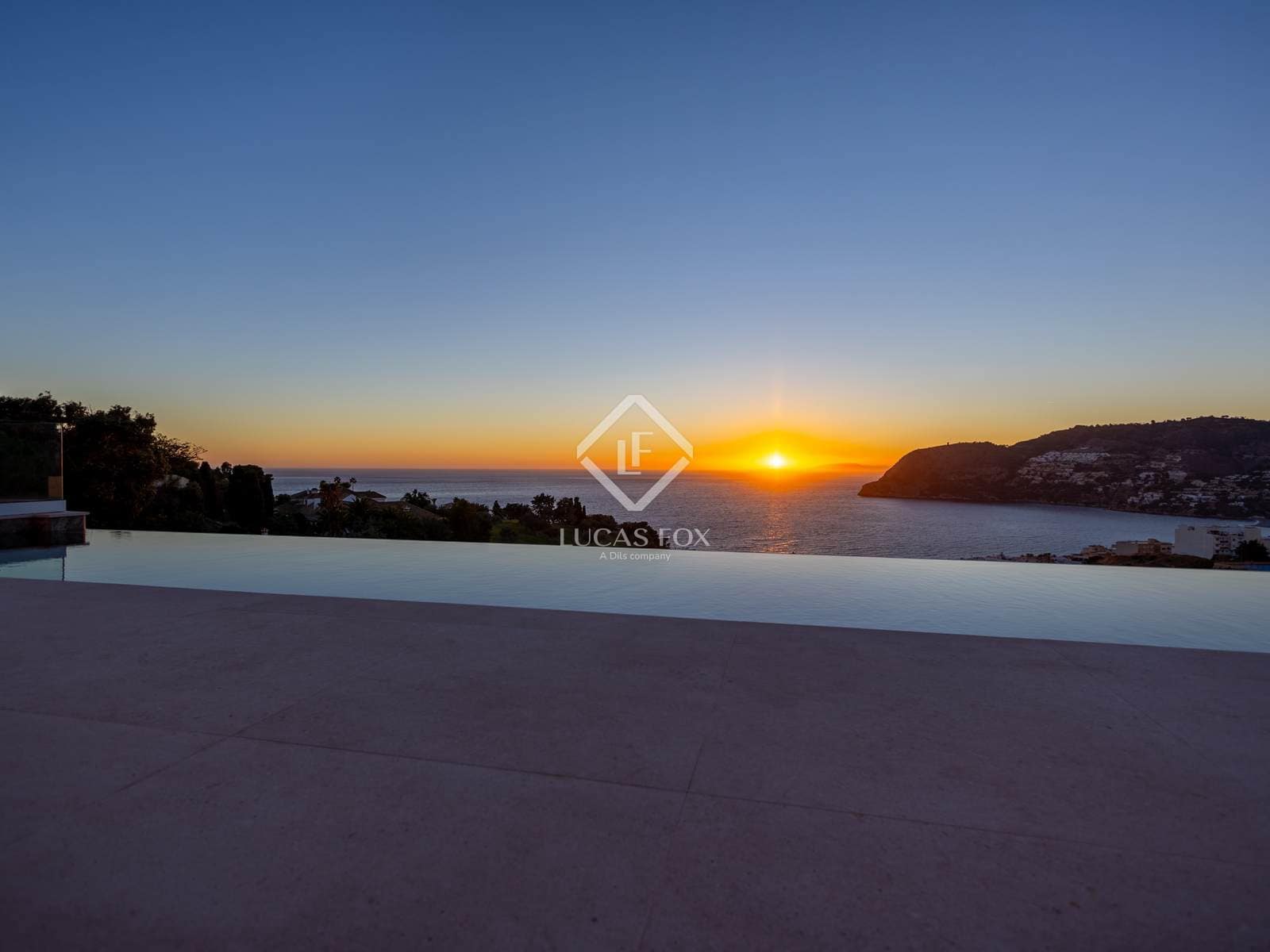 4 slaapkamer Villa te koop in La Herradura - € 2.100.000 (Ref: 9386705)