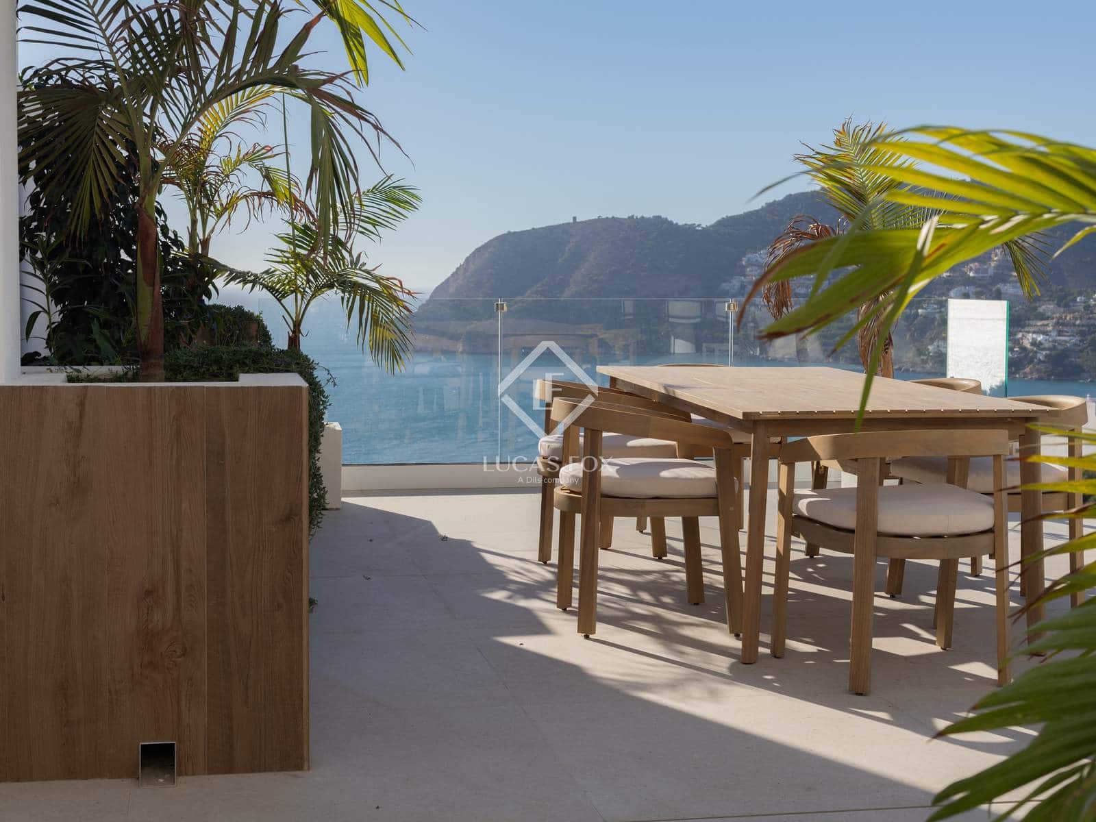 4 slaapkamer Villa te koop in La Herradura - € 2.100.000 (Ref: 9386705)