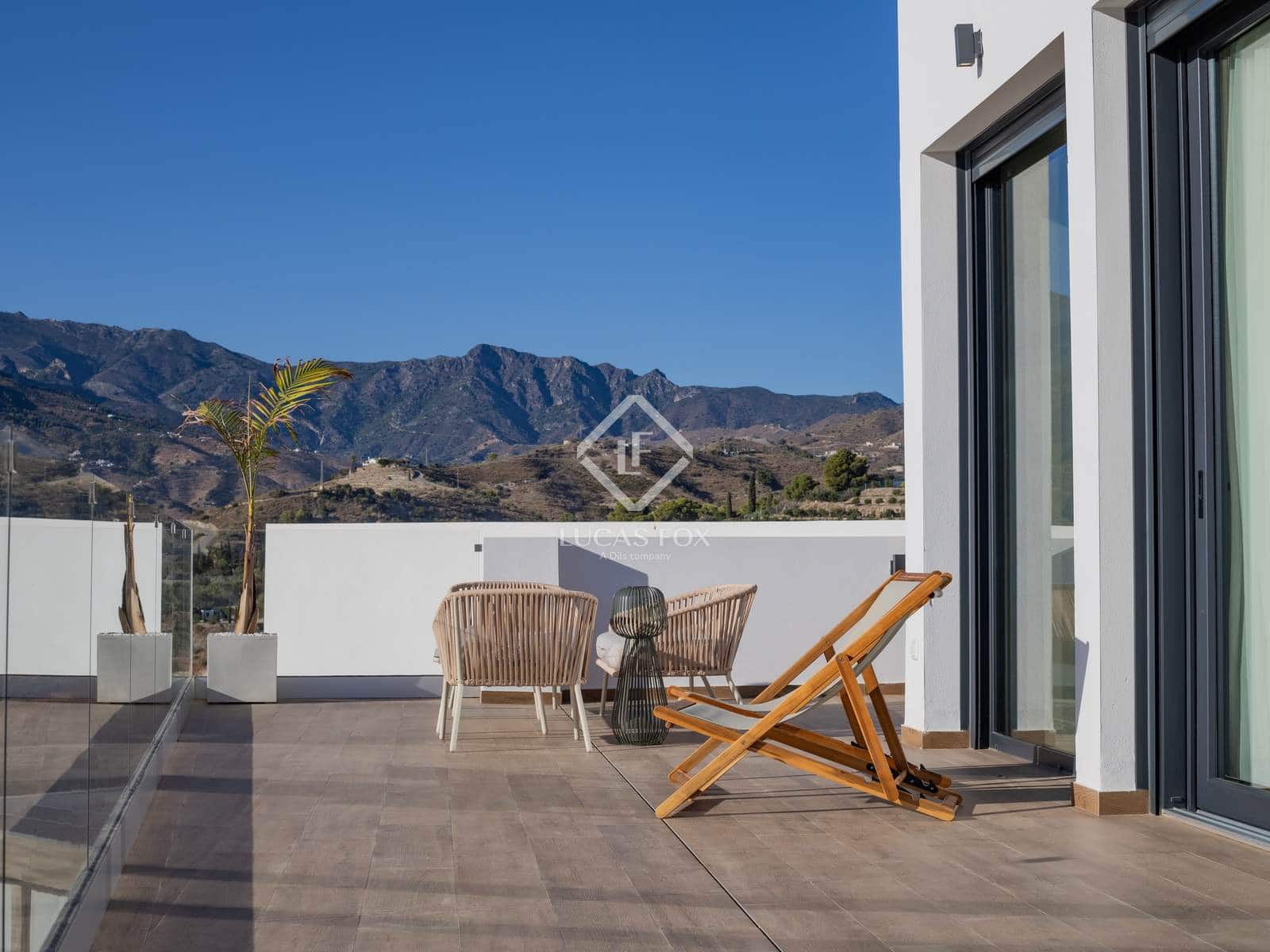 4 slaapkamer Villa te koop in La Herradura - € 2.100.000 (Ref: 9386705)