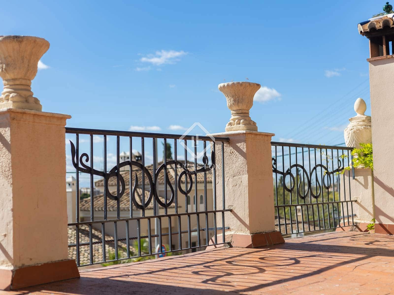 5 Zimmer Villa zu verkaufen in Granada Stadt mit Garage - 845.000 € (Ref: 9386706)