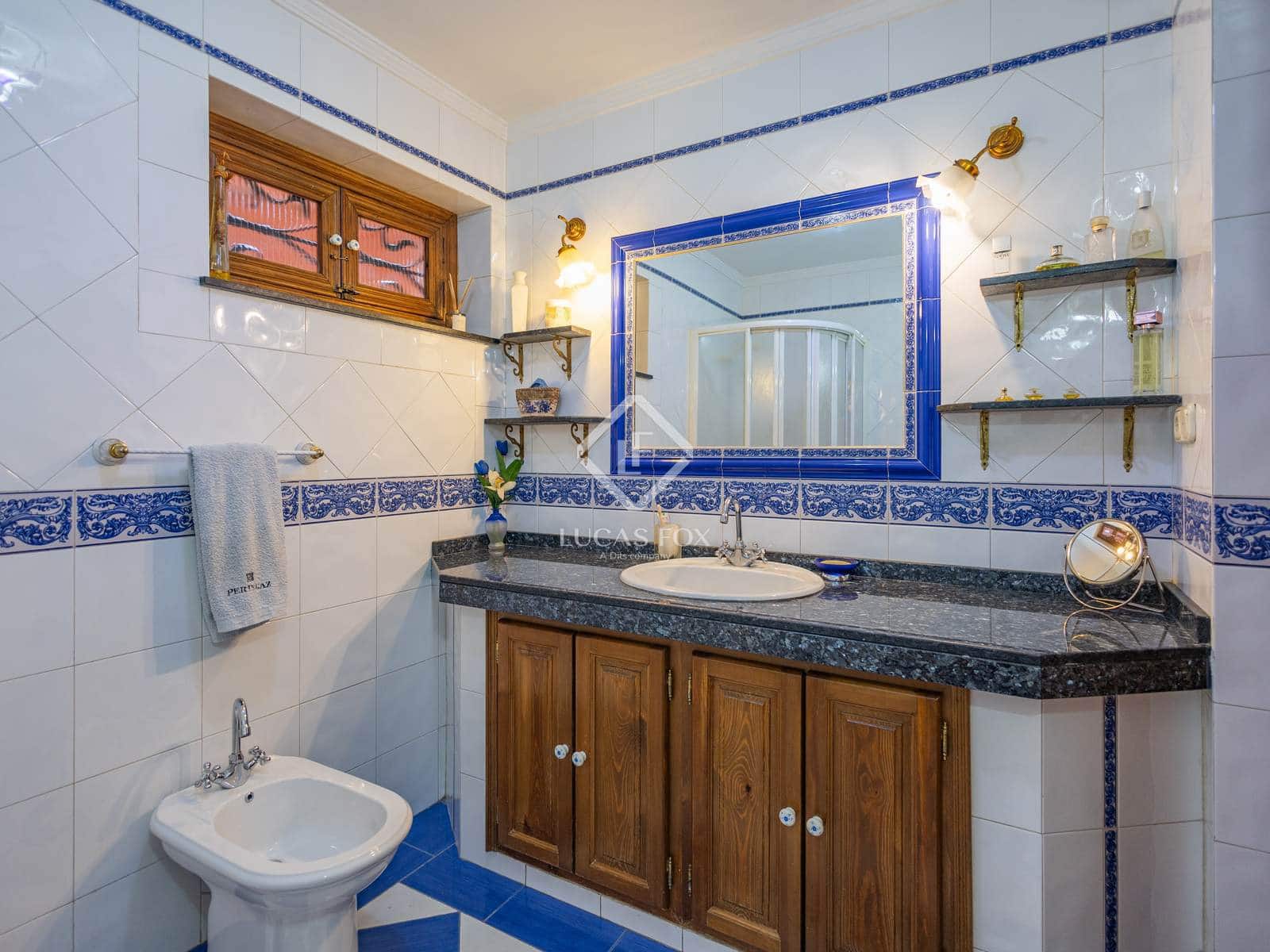 5 Zimmer Villa zu verkaufen in Granada Stadt mit Garage - 845.000 € (Ref: 9386706)
