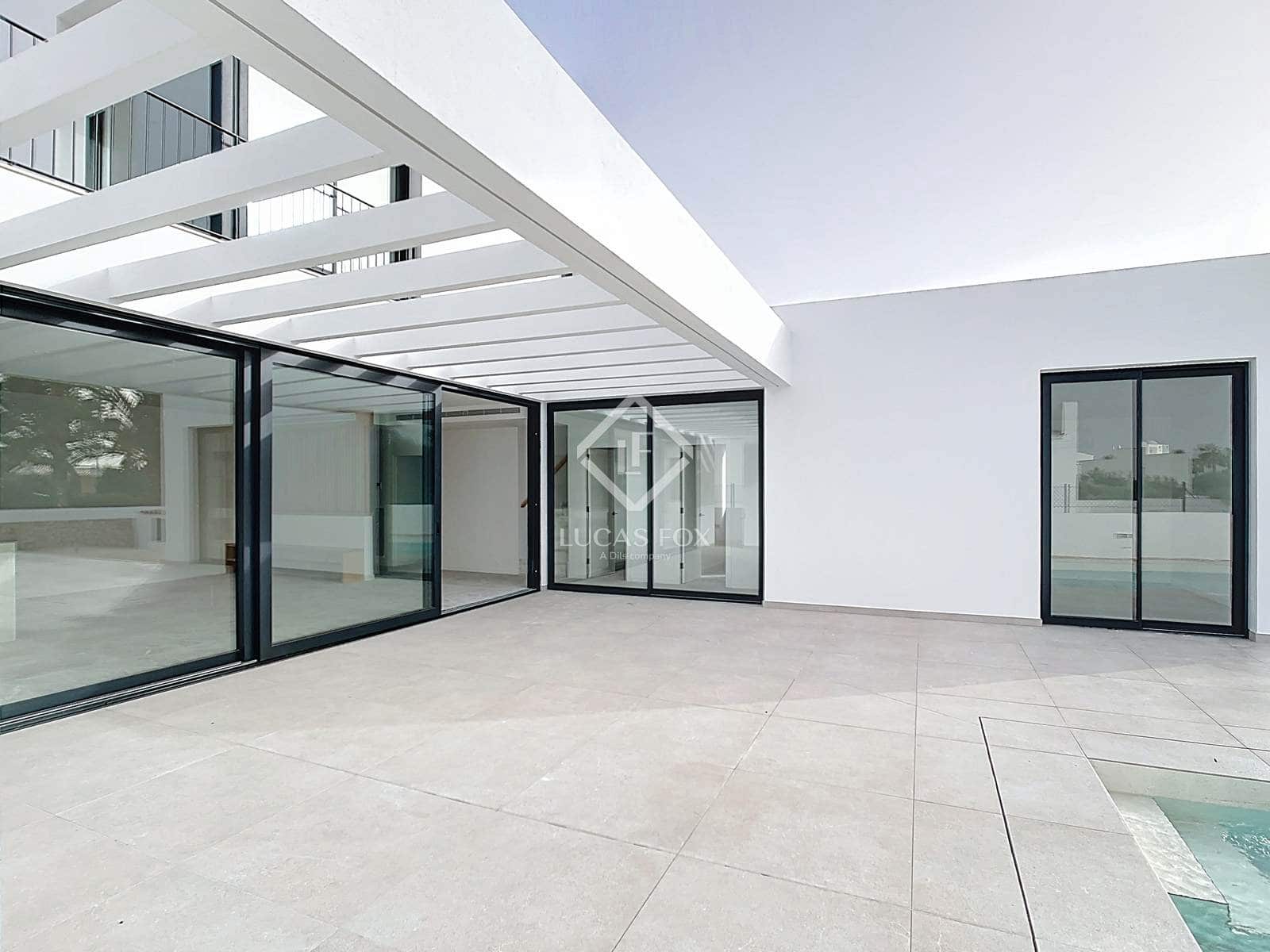 3 soverom Villa til salgs i Ciutadella de Menorca med svømmebasseng garasje - € 980 000 (Ref: 9386708)