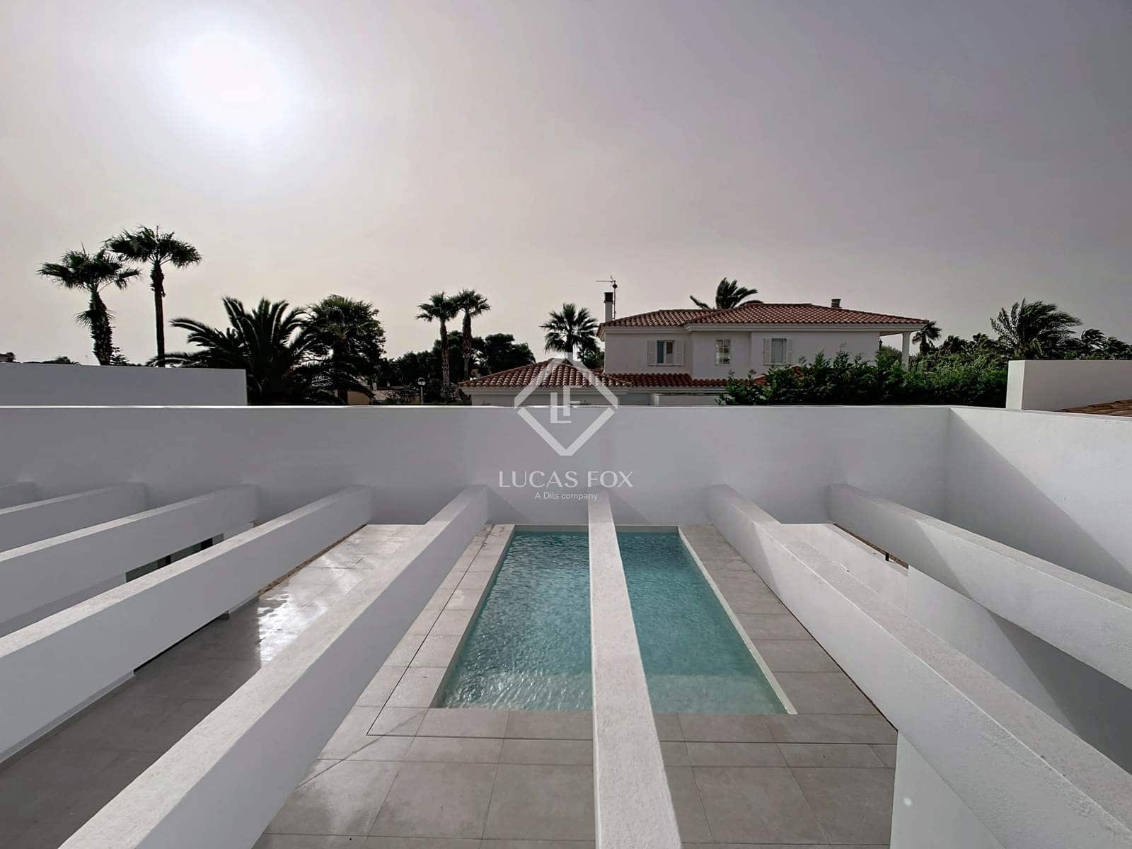 3 soverom Villa til salgs i Ciutadella de Menorca med svømmebasseng garasje - € 980 000 (Ref: 9386708)